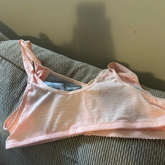 Pink Women's Bra - Picture 2 of 7
